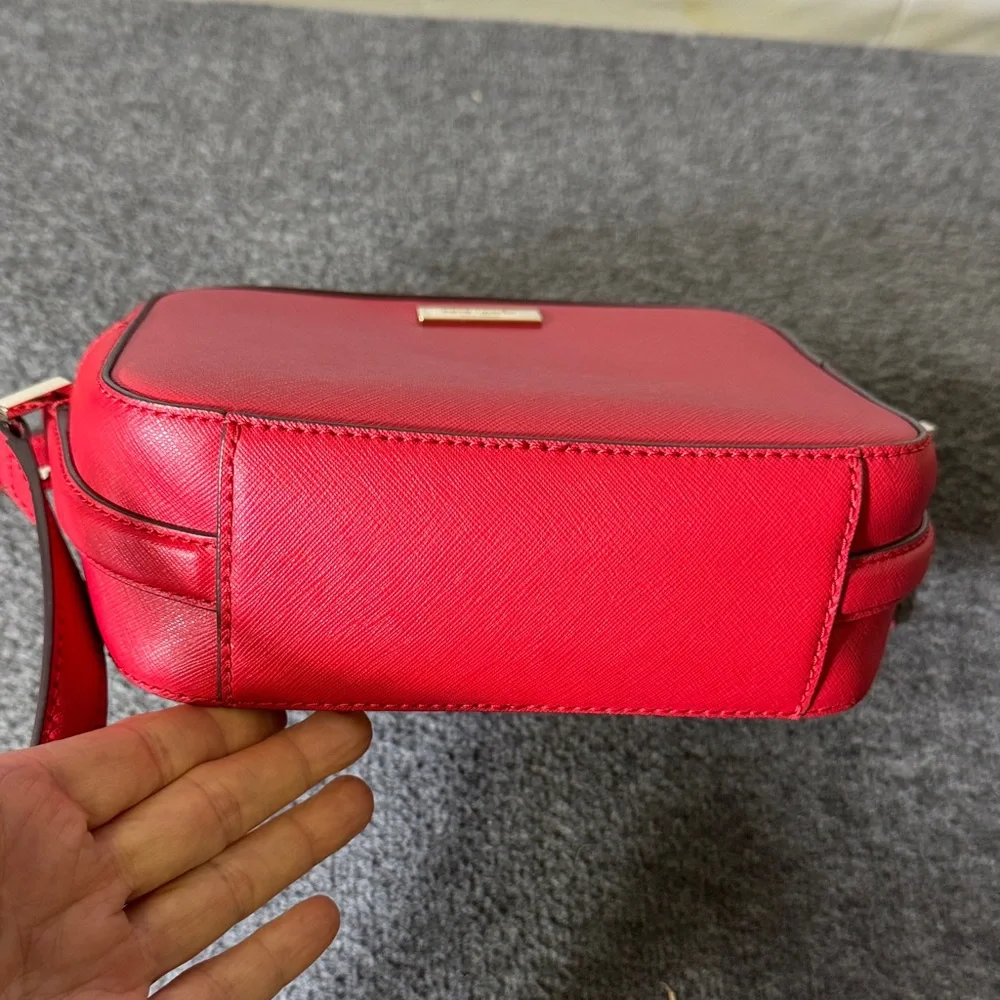 Kate Spade New York‎ Red Saffiano Leather Crossbody Bag Gold Hardware